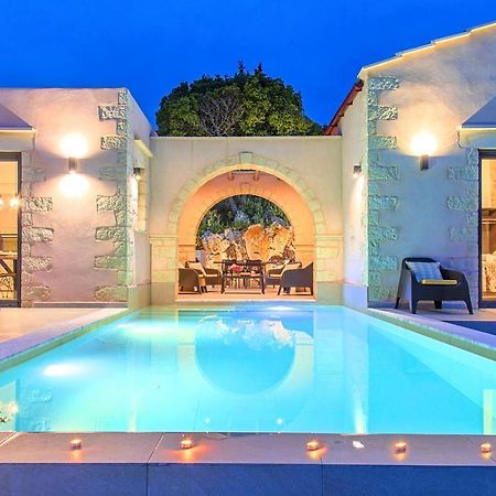Villa Vardis Heated Pool Vryses Extérieur photo